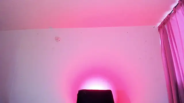 Sophiie dreams online show from July 3, 12:44 pm