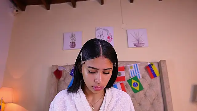Snapshot of Stefa_rosse chatting on July 15, 7:10 pm Stefa rosse online show from July 15, 7:10 pm