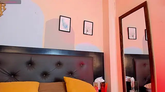 Boy Mathew online show from June 3, 11:44 am