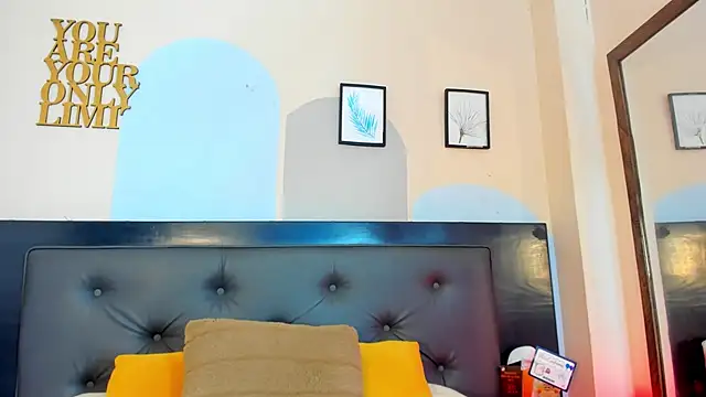Boy Mathew online show from May 5, 11:24 am