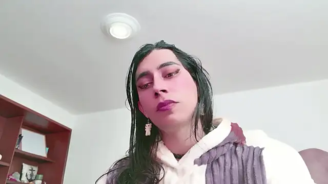 Alexadomina22 online show from June 20, 12:48 am