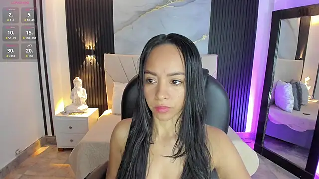 Selene-Diior online show from July 5, 10:11 am