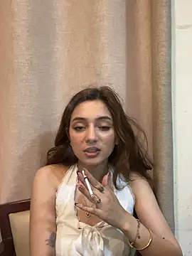 Snapshot of Lilywant chatting on May 17, 11:10 am Lilywant online show from May 17, 11:10 am