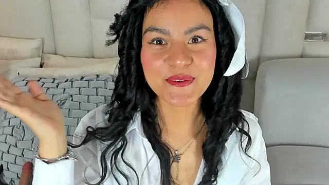 Violet vyx online show from May 16, 4:22 am