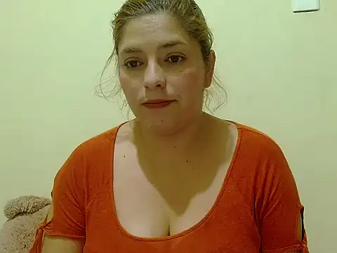 Snapshot of Catalina_sweet_ws chatting on May 15, 3:37 am Catalina sweet ws online show from May 15, 3:37 am