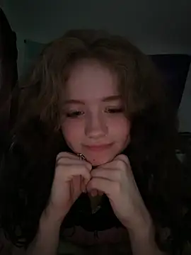 Snapshot of sexy_sadiee chatting on July 16, 6:38 pm sexy sadiee online show from July 16, 6:38 pm