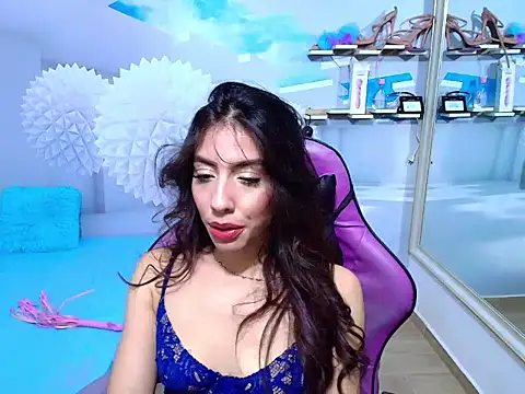 AMBEL-ROSE online show from May 9, 3:32 am