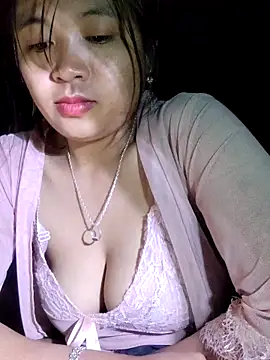 Tryphena online show from May 5, 2:42 pm