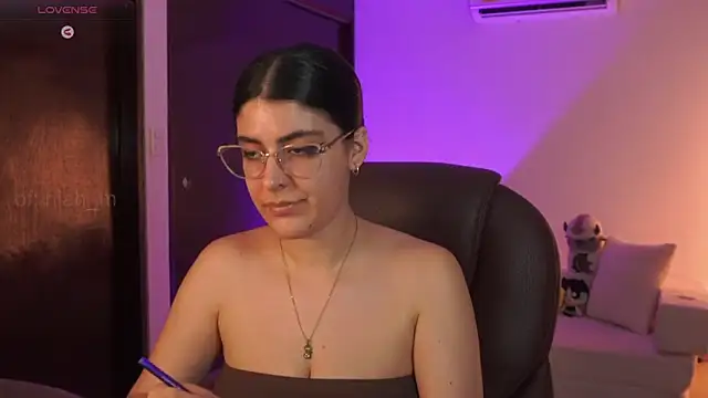  Niah online show from June 3, 10:58 pm