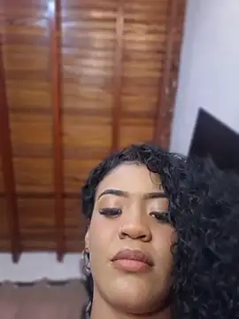 Alondra1810 online show from May 22, 9:24 pm
