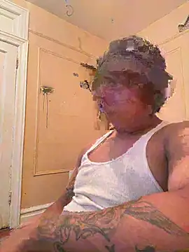 Snapshot of Timmy_T chatting on July 10, 11:43 am Timmy T online show from July 10, 11:43 am