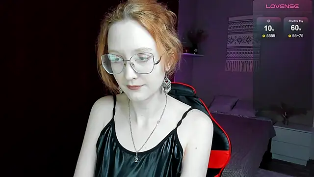 Snapshot of LunaTerry chatting on May 26, 8:01 am LunaTerry online show from May 26, 8:01 am
