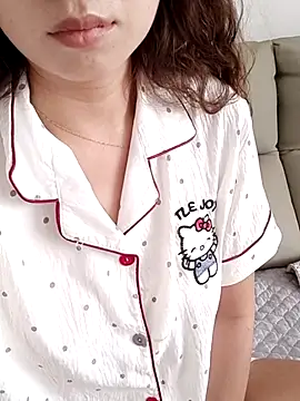 huiliu228 online show from May 25, 7:51 am