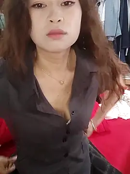 huiliu228 online show from May 9, 12:03 am