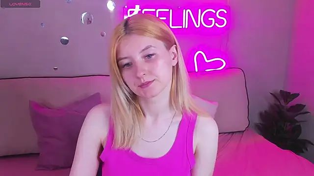 Snapshot of Diiana_Daviis chatting on May 30, 1:12 am Diiana Daviis online show from May 30, 1:12 am