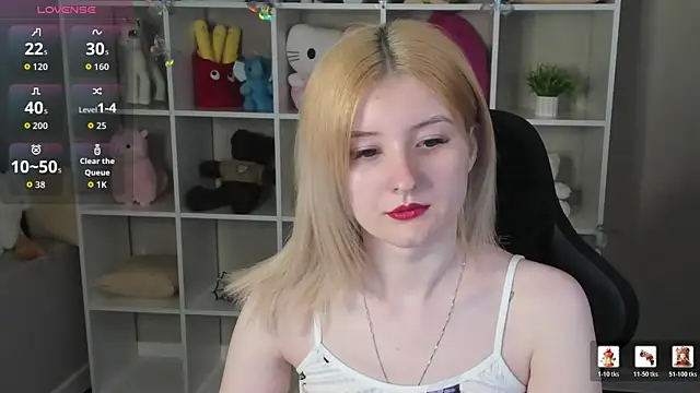 Snapshot of Diiana_Daviis chatting on May 29, 1:00 am Diiana Daviis online show from May 29, 1:00 am