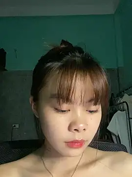 Snapshot of Cry_sexy chatting on May 23, 4:17 pm Cry sexy online show from May 23, 4:17 pm