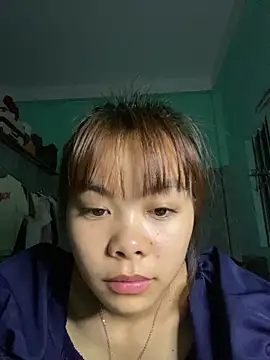 Snapshot of Cry_sexy chatting on May 7, 3:59 pm Cry sexy online show from May 7, 3:59 pm