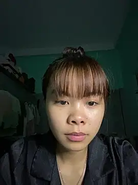 Snapshot of Cry_sexy chatting on May 12, 6:58 pm Cry sexy online show from May 12, 6:58 pm