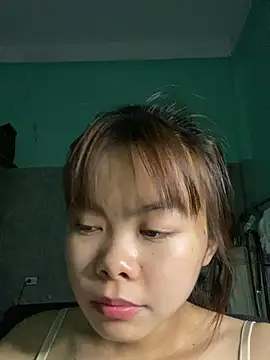 Snapshot of Cry_sexy chatting on June 3, 4:55 pm Cry sexy online show from June 3, 4:55 pm