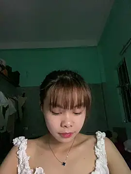 Snapshot of Cry_sexy chatting on May 19, 6:59 pm Cry sexy online show from May 19, 6:59 pm