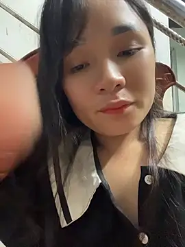 Lyly damdang online show from May 16, 1:54 pm