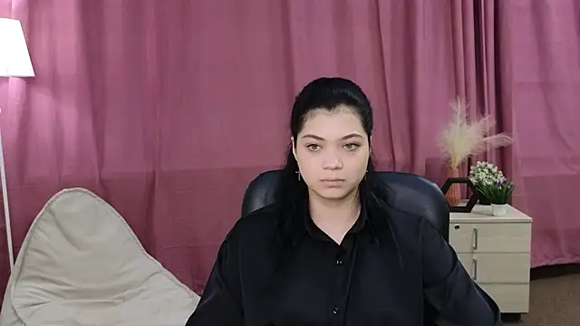 AngelicaSchrupp online show from May 7, 9:34 am