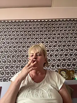 AnastasiaGrey777 online show from June 23, 5:38 am