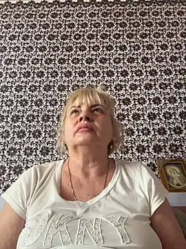 AnastasiaGrey777 online show from June 26, 5:46 am