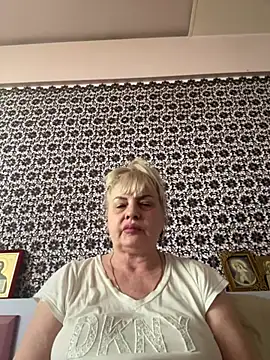 Snapshot of AnastasiaGrey777 chatting on June 10, 5:30 am AnastasiaGrey777 online show from June 10, 5:30 am