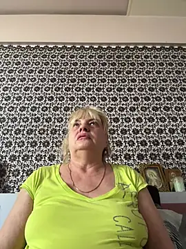 AnastasiaGrey777 online show from August 5, 4:50 am
