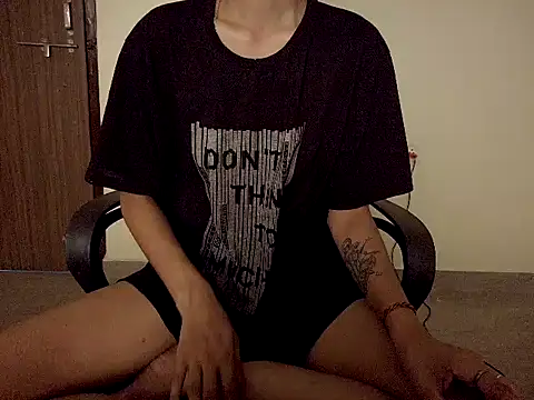Sexyrossy7 online show from June 14, 8:21 pm