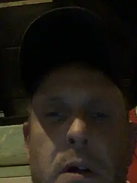 Marcin43w online show from May 5, 6:22 pm