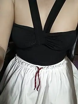 Snapshot of Mirale-777 chatting on June 15, 1:55 pm Mirale-777 online show from June 15, 1:55 pm