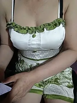 Snapshot of Mirale-777 chatting on June 10, 2:18 pm Mirale-777 online show from June 10, 2:18 pm