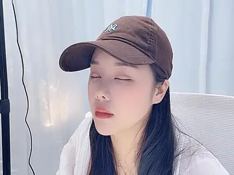 Qingqing19 online show from May 8, 5:33 am