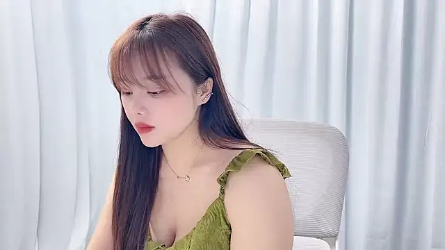Snapshot of Qingqing19 chatting on May 30, 2:34 pm Qingqing19 online show from May 30, 2:34 pm
