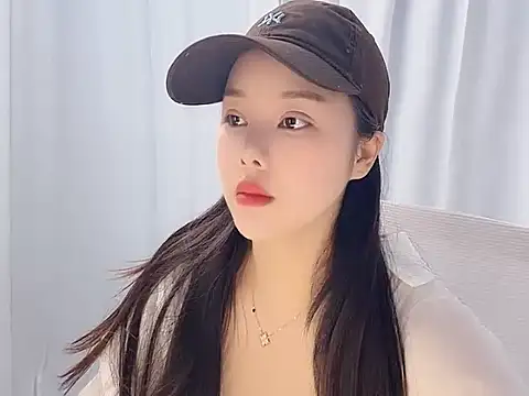 Snapshot of Qingqing19 chatting on May 10, 1:31 am Qingqing19 online show from May 10, 1:31 am