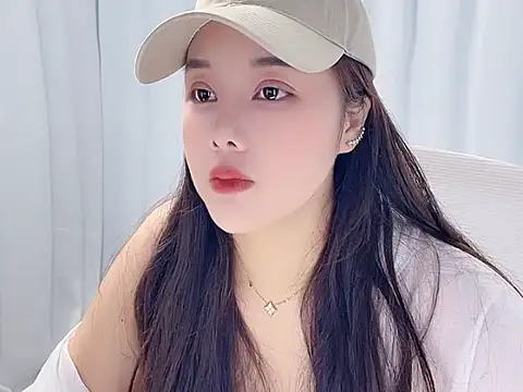 Snapshot of Qingqing19 chatting on May 26, 2:31 am Qingqing19 online show from May 26, 2:31 am