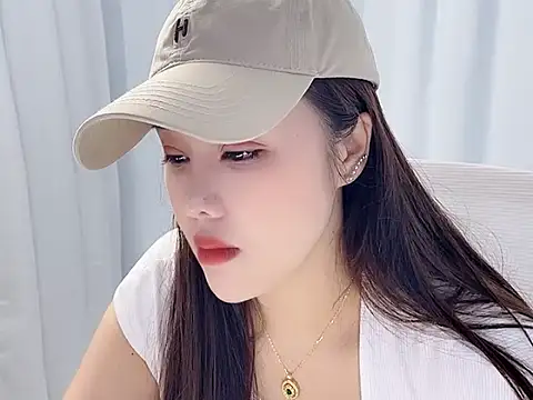 Snapshot of Qingqing19 chatting on May 31, 2:39 am Qingqing19 online show from May 31, 2:39 am