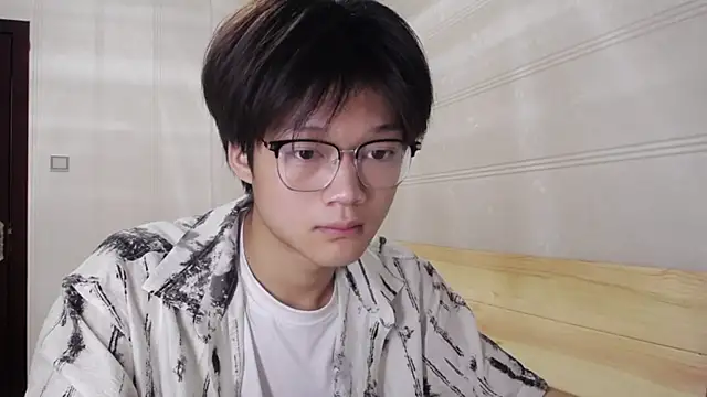 XJ-XIAOXIAO online show from May 5, 8:23 pm