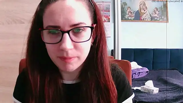 EmilyHotAngel online show from May 11, 9:43 am