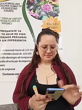 VANESSA  28 online show from May 22, 4:27 pm