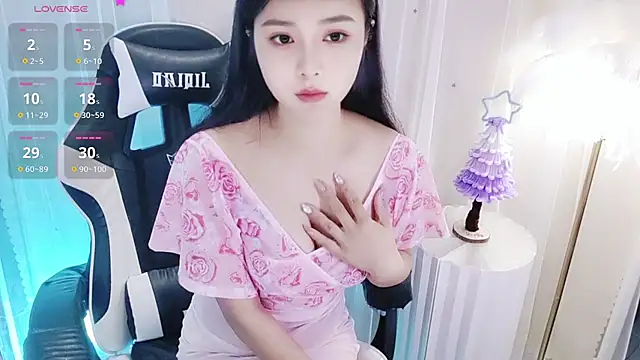 OvObbit  online show from May 9, 9:18 pm