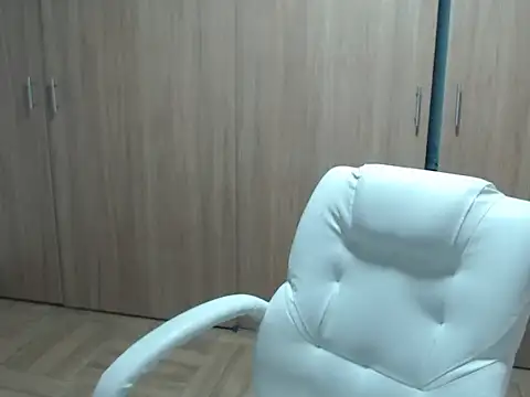 Haileey ross online show from June 1, 11:54 am