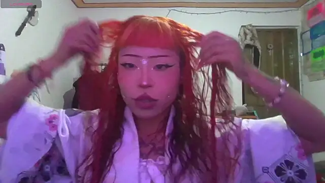 Snapshot of suky_fox chatting on May 8, 3:16 pm suky fox online show from May 8, 3:16 pm