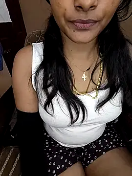 Tamil  Thara003 online show from July 11, 2:06 pm