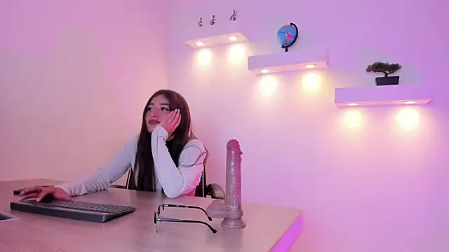 SoftPrincess online show from June 7, 4:07 am