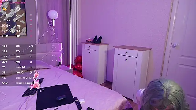 Sakura miss  online show from May 17, 7:41 am