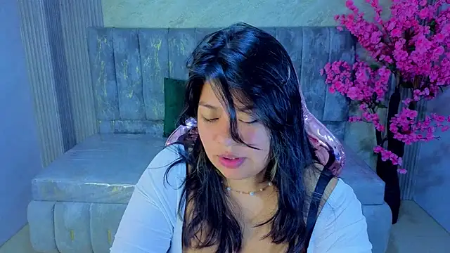 Snapshot of Isaa_s chatting on May 14, 12:57 pm Isaa s online show from May 14, 12:57 pm